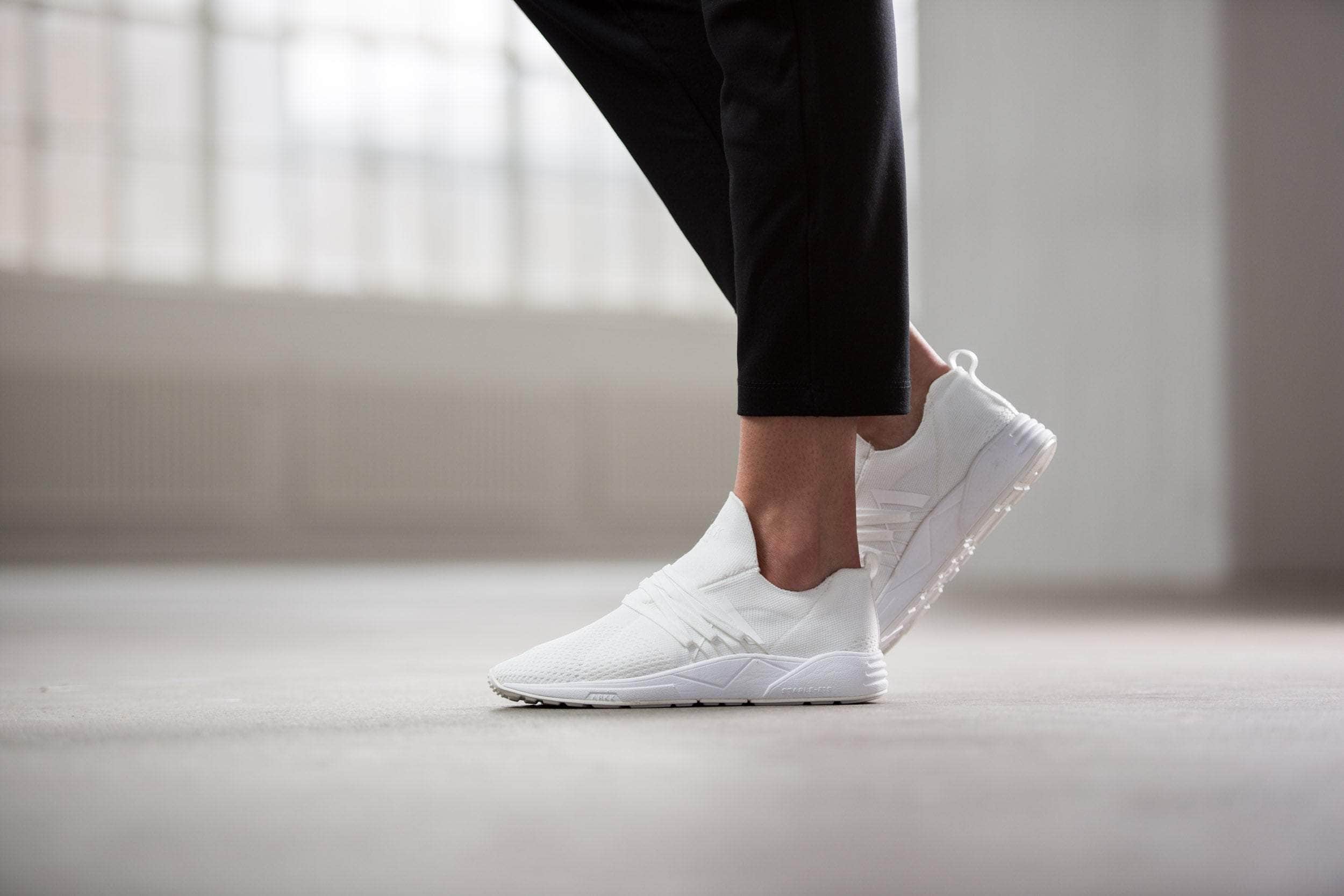 ARKK Collection Raven FG 2.0 S-E15 Triple White - Women Raven